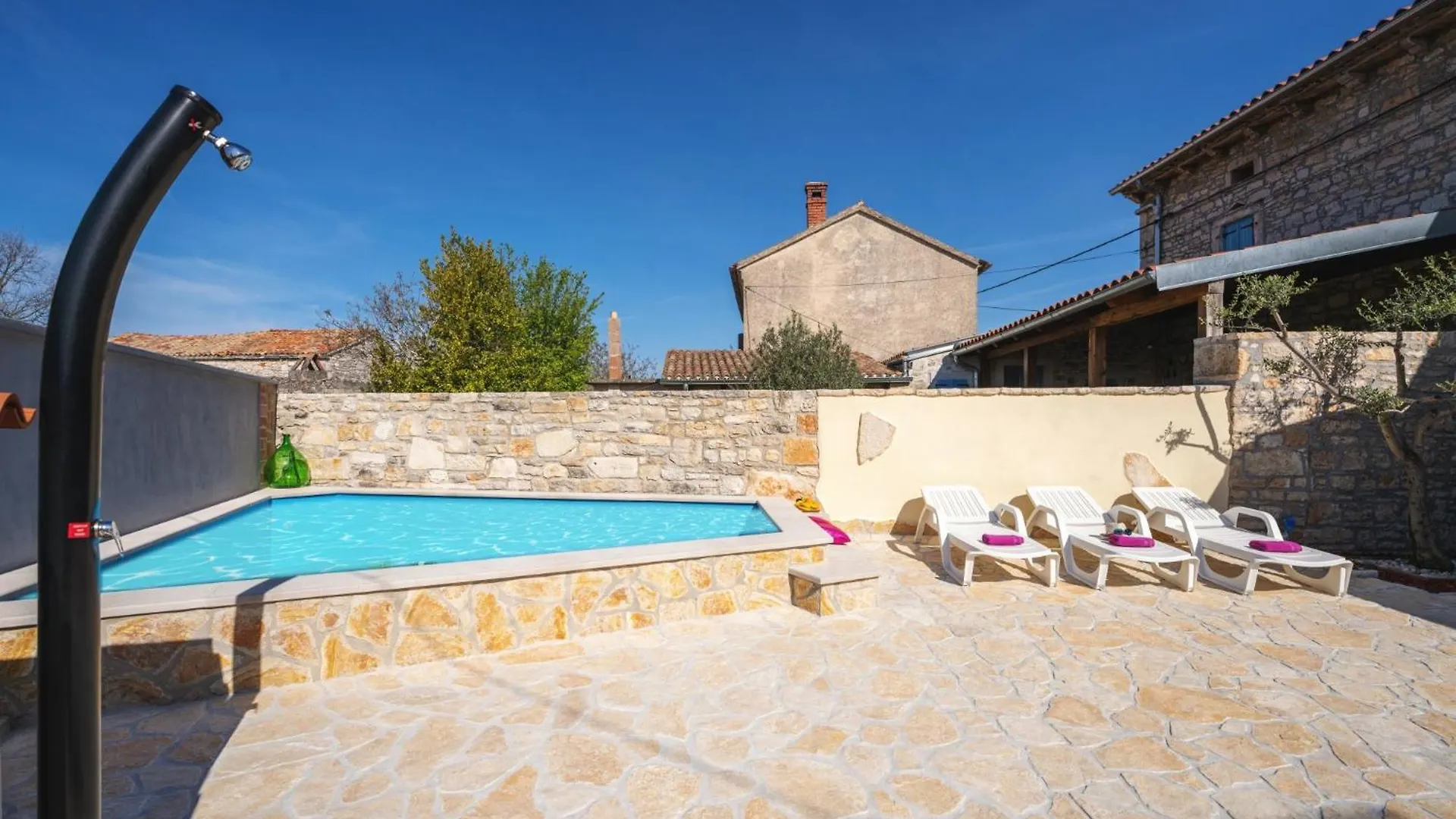 SvetvinčenatCasa Mia In Butkovici - Haus Fuer 5 Personen别墅 度假居 Svetvinčenat